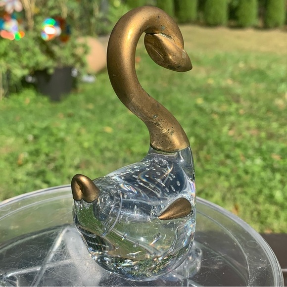 VTG Clear Glass Swan Figurine Paperweight Controlled Bubbles Brass Head Neck 4" - Picture 11 of 13